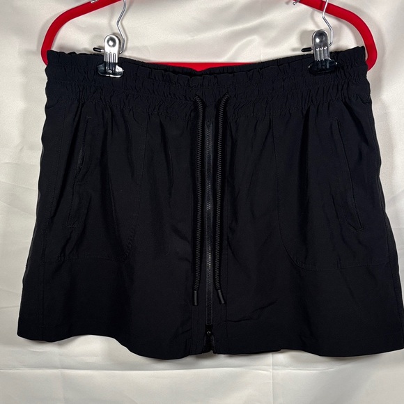 Athleta Black Mini Skirt - Picture 2 of 7